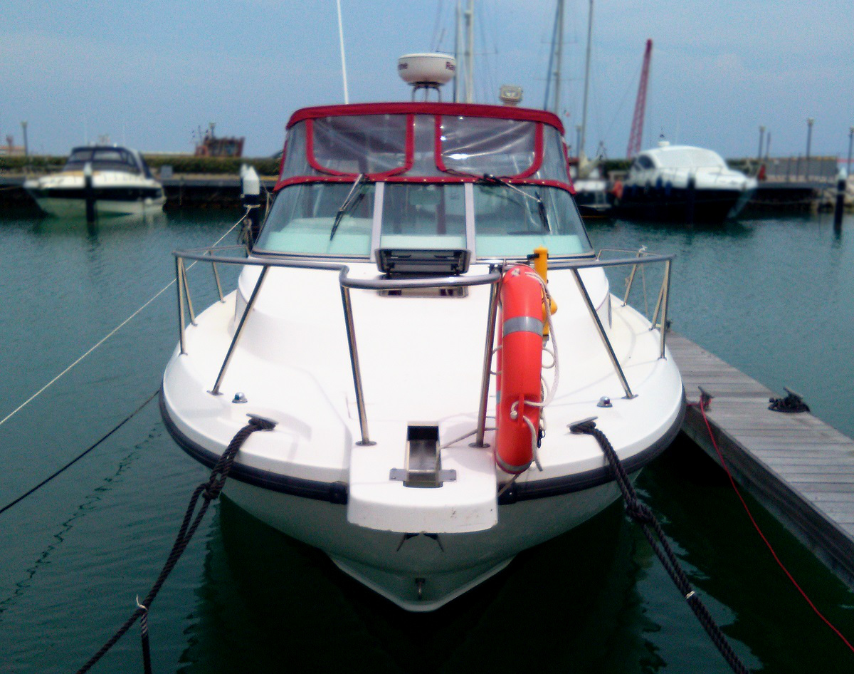 <<< VENDUTO >>> BOSTON WHALER CONQUEST 28 (1999) + SUZUKI 300 (2014)<br><a href=dettaglio.aspx?Id=391 >VAI ALLA SCHEDA</a>